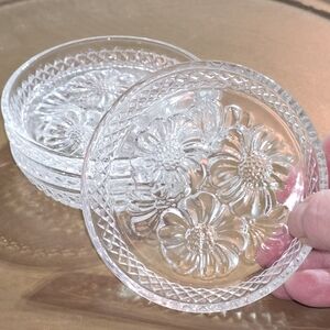 Set Of 4 Crystal Daisy Coasters
